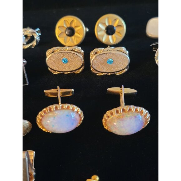 Vintage Cufflinks & Tie Clips Lot Various Designs Gold & Silver Tones For Men - Picture 4 of 9